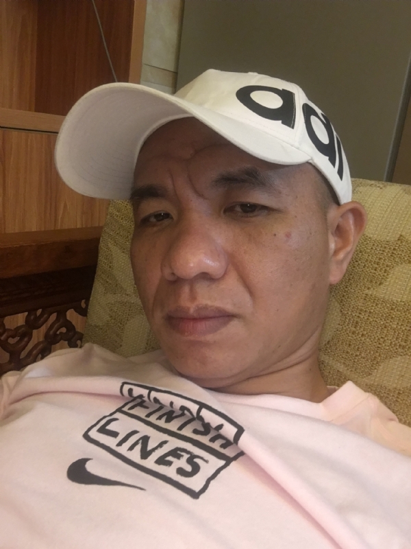 坚持到底的第一张照片--仙游婚介网