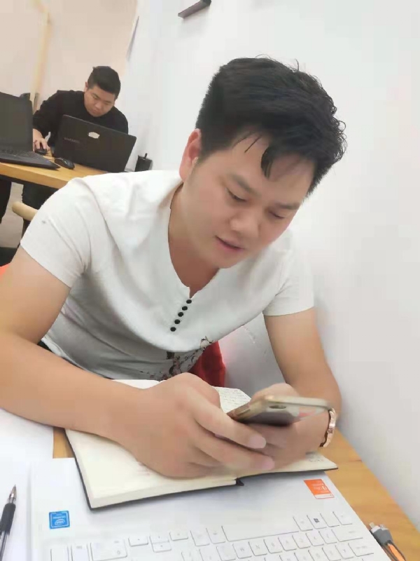 麒麟的第一张照片--仙游婚介网