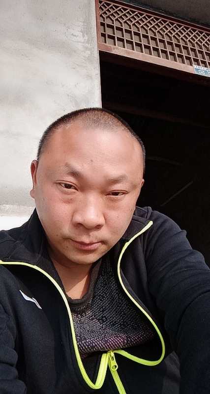 马克的第一张照片--仙游婚介网