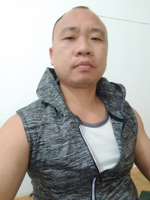 whm的第二张照片--仙游婚介网