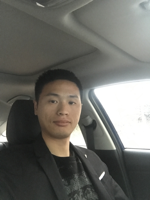 向前走的第一张照片--仙游婚介网