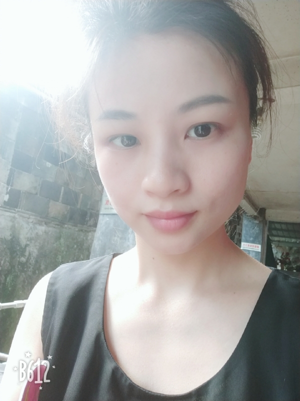 慢慢的第三张照片--仙游婚介网