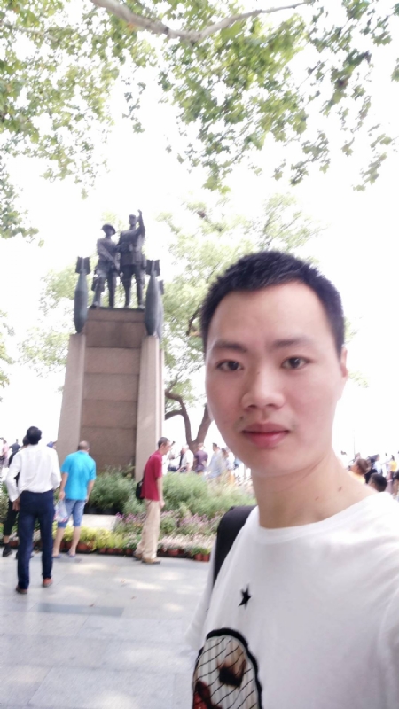 志东的第三张照片--仙游婚介网