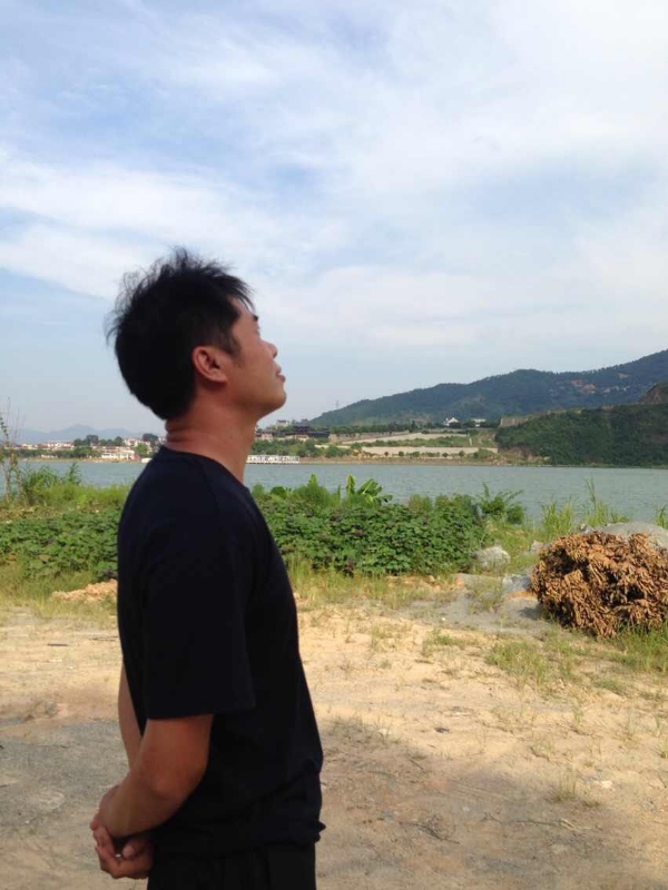 雾里看花的第一张照片--仙游婚介网