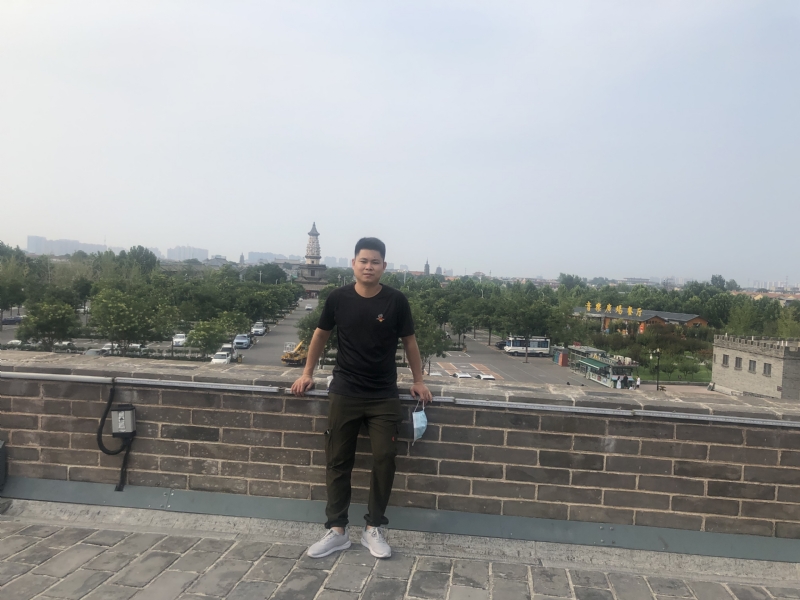 123.向左向右的第一张照片--仙游婚介网