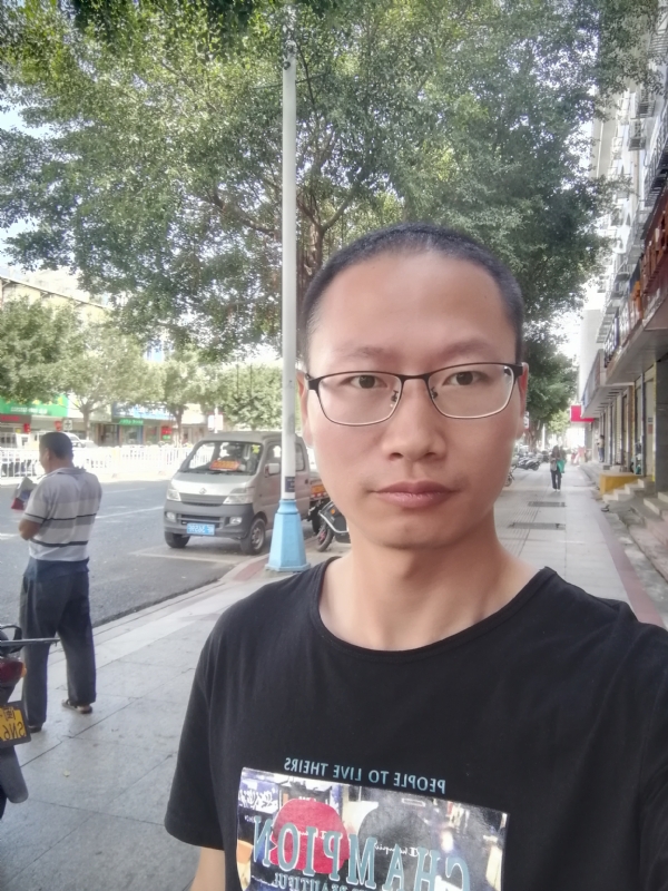 老虎的第一张照片--仙游婚介网