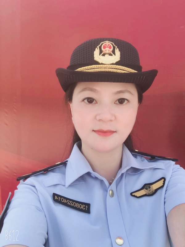 明明的第一张照片--仙游婚介网