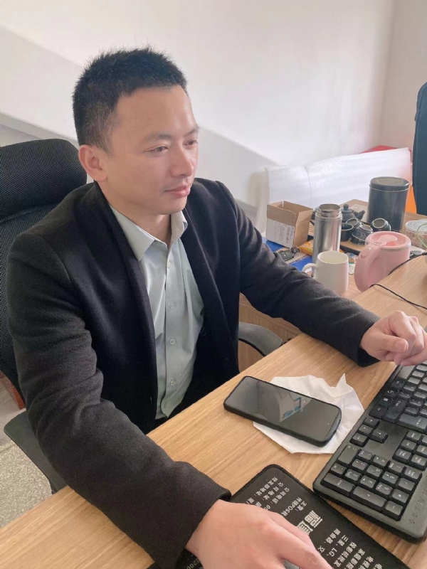 落叶知秋的第一张照片--仙游婚介网