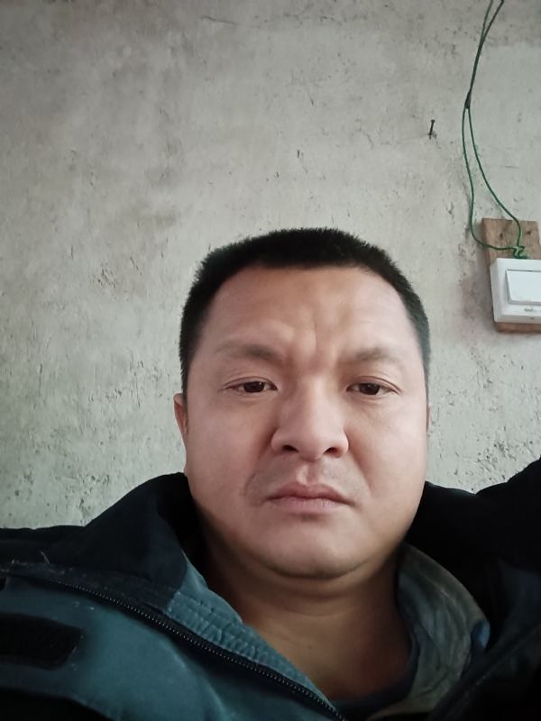 兰成龙的第二张照片--仙游婚介网