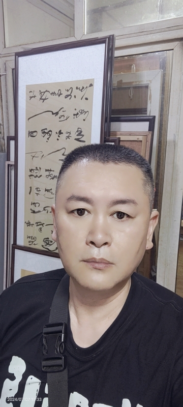 永恒的瞬间的第一张照片--仙游婚介网