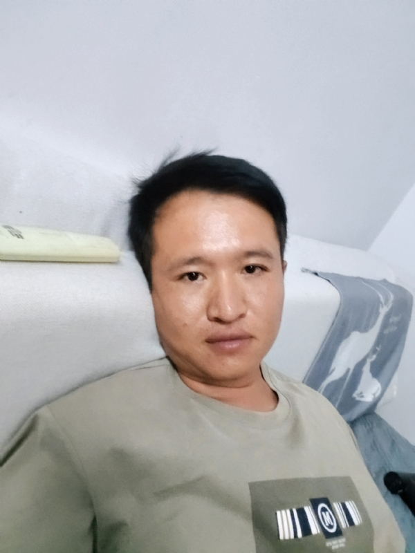 陌生人的第三张照片--仙游婚介网